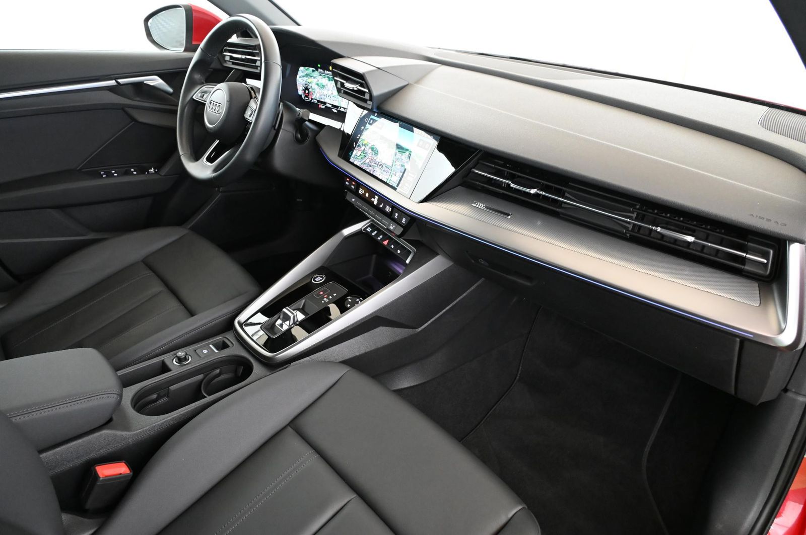 Audi A3 Sportback 35 TFSI Design-Luxe MATRIX/MMI+/18