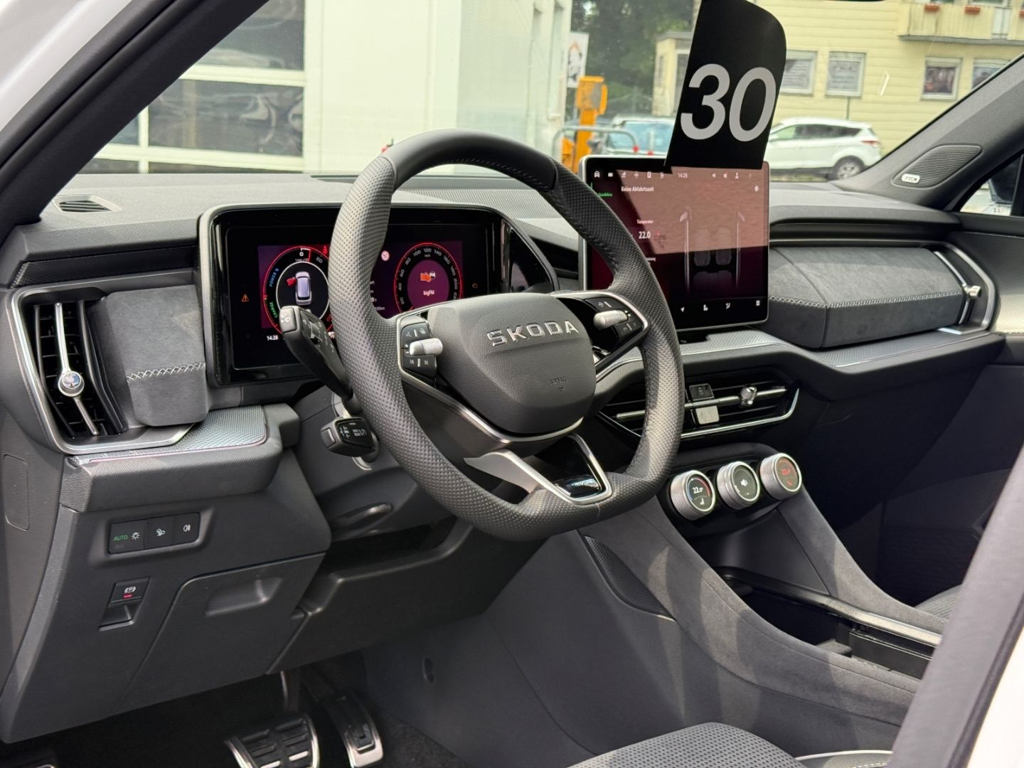 Skoda Kodiaq II 1.5 TSI iV DSG Sportline AHK Navi DCC