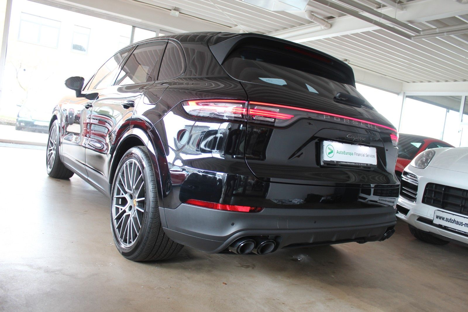 Porsche Cayenne E-Hybrid Platinum Edition/SportChrono