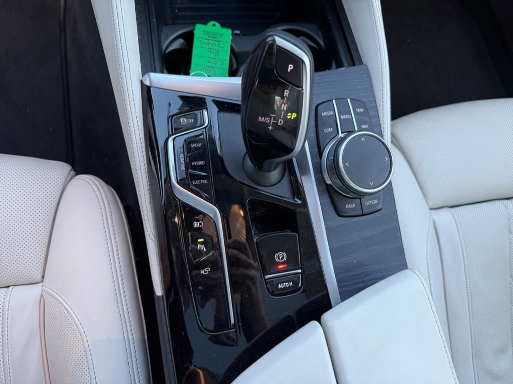 BMW 530e xDr. Luxury Line ACC+Pano+Laser+Individual+