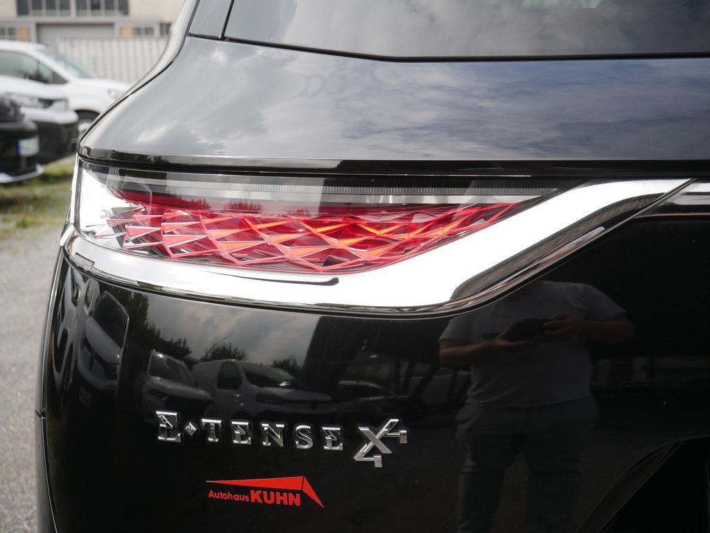 DS Automobiles DS 7 Crossback E-Tense Grand Chic 4x4 LED PANO