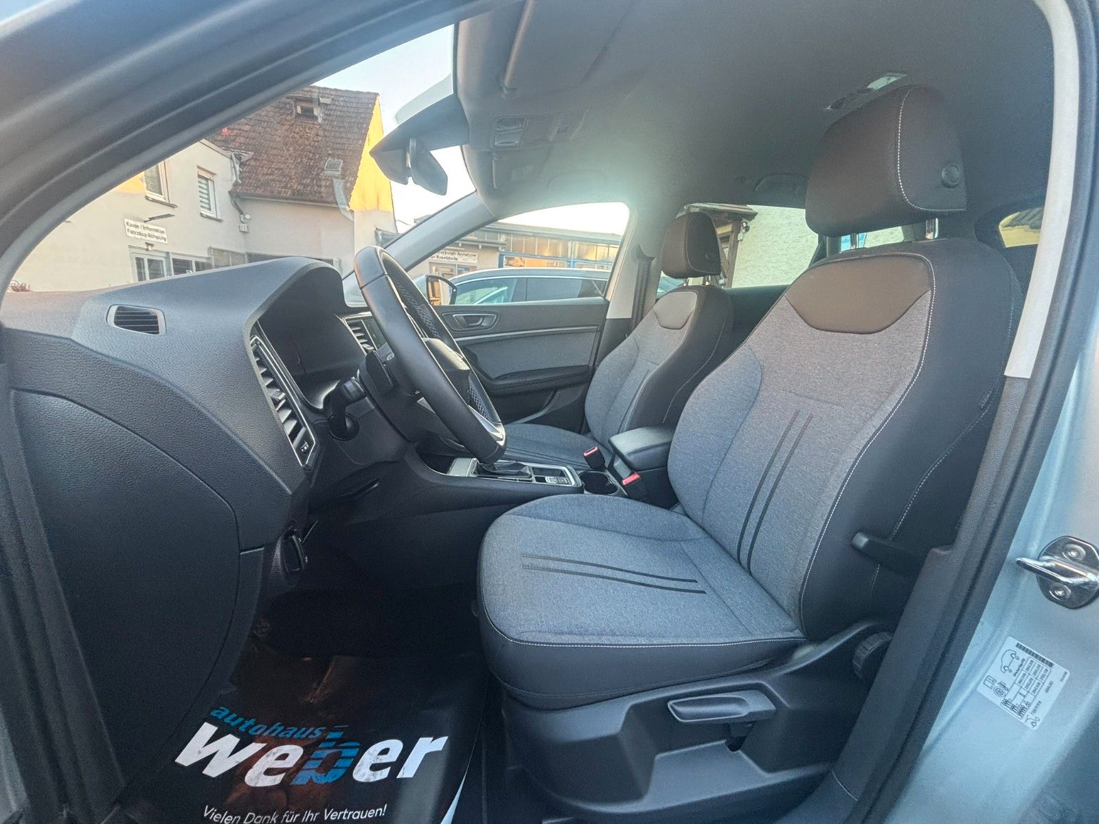 Seat Ateca Style*DSG*KAM*AHK*NAV*BEATS*CARPLAY*LED