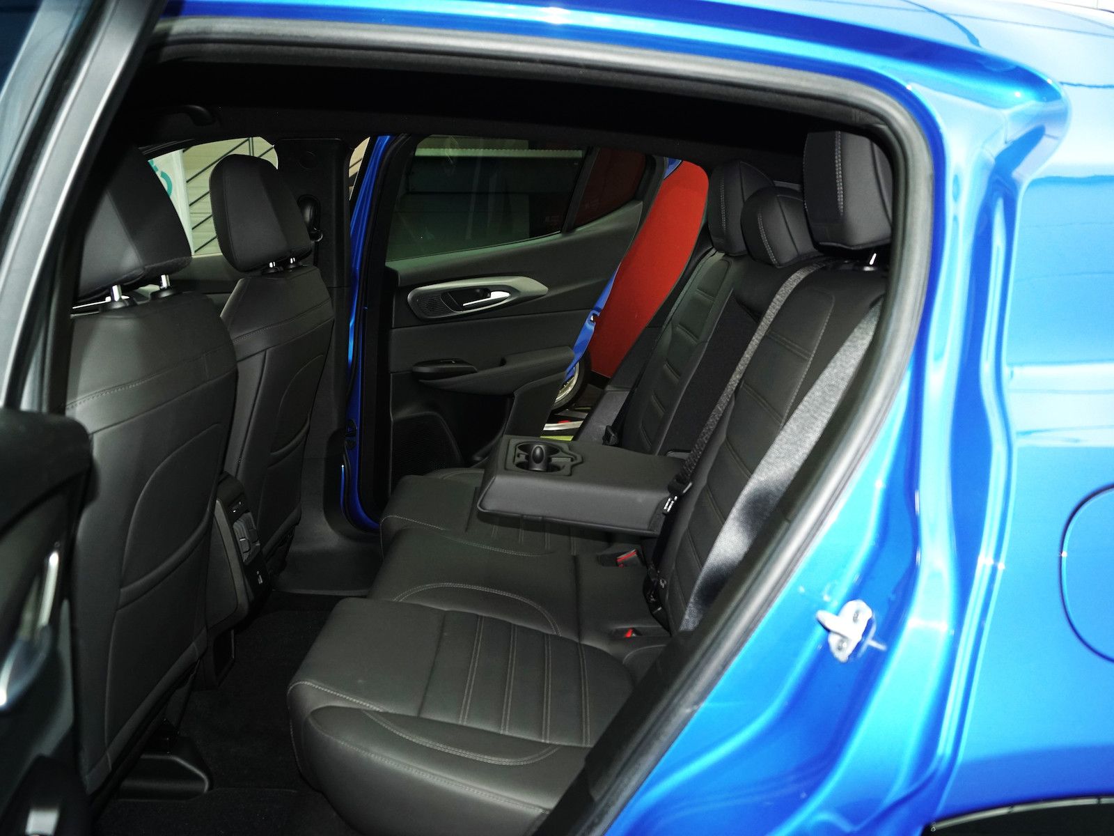 Alfa Romeo Tonale 1.3T Q4 SPECIALE Plug-In Harman
