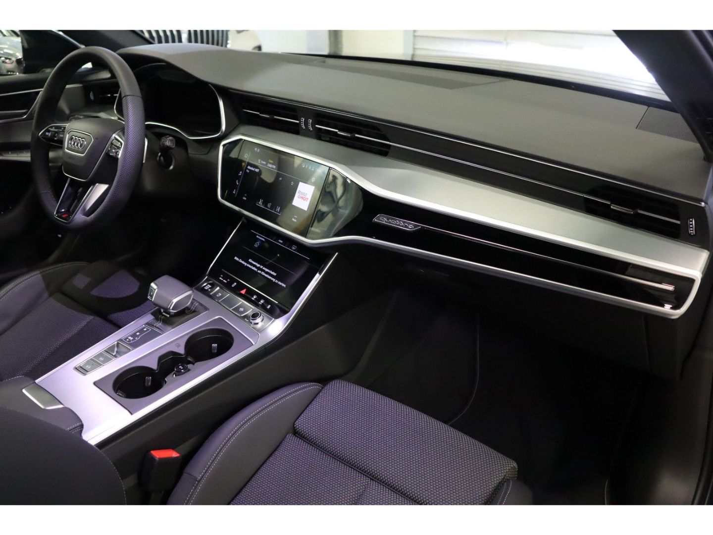Audi A6 Avant 45 TDI quattro S line - Samsaru's Car Outlet