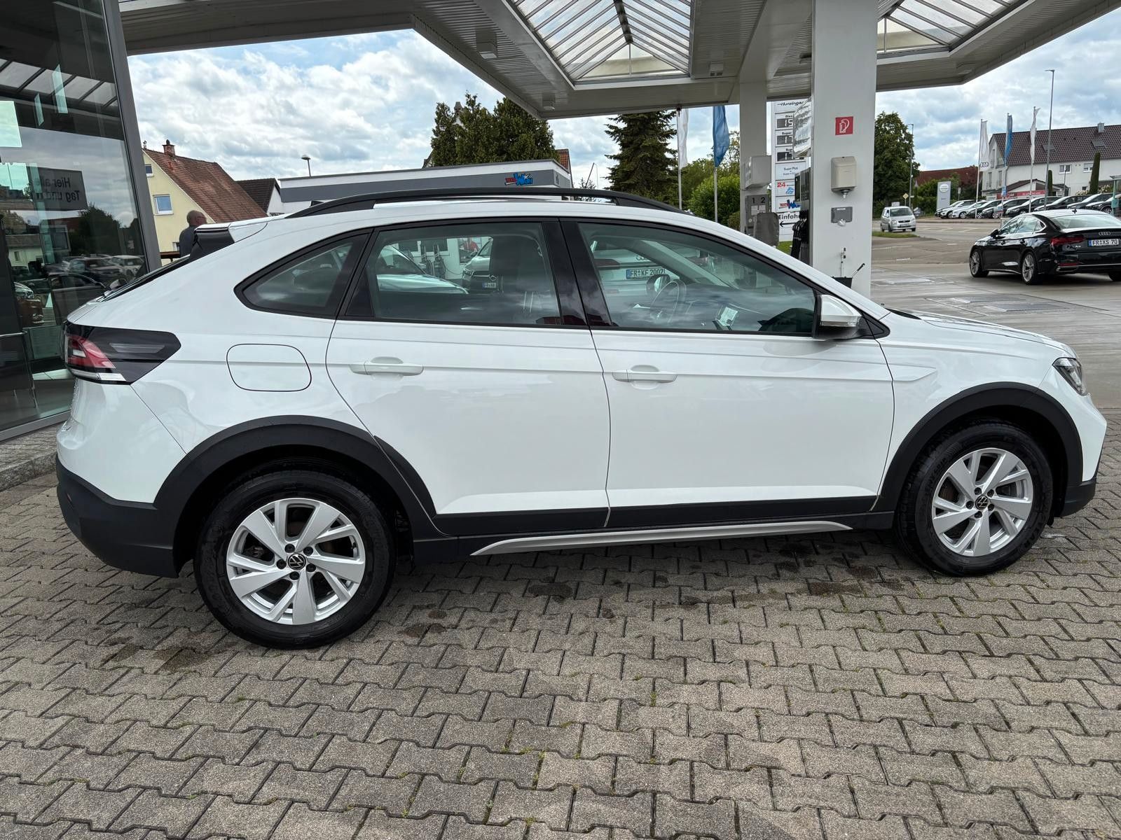 Volkswagen Taigo Life - Samsaru's Car Outlet