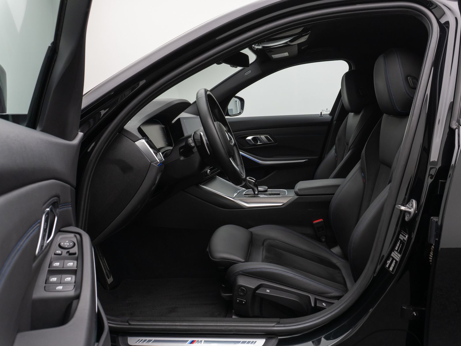 BMW 320d M Sport - Samsaru's Car Outlet