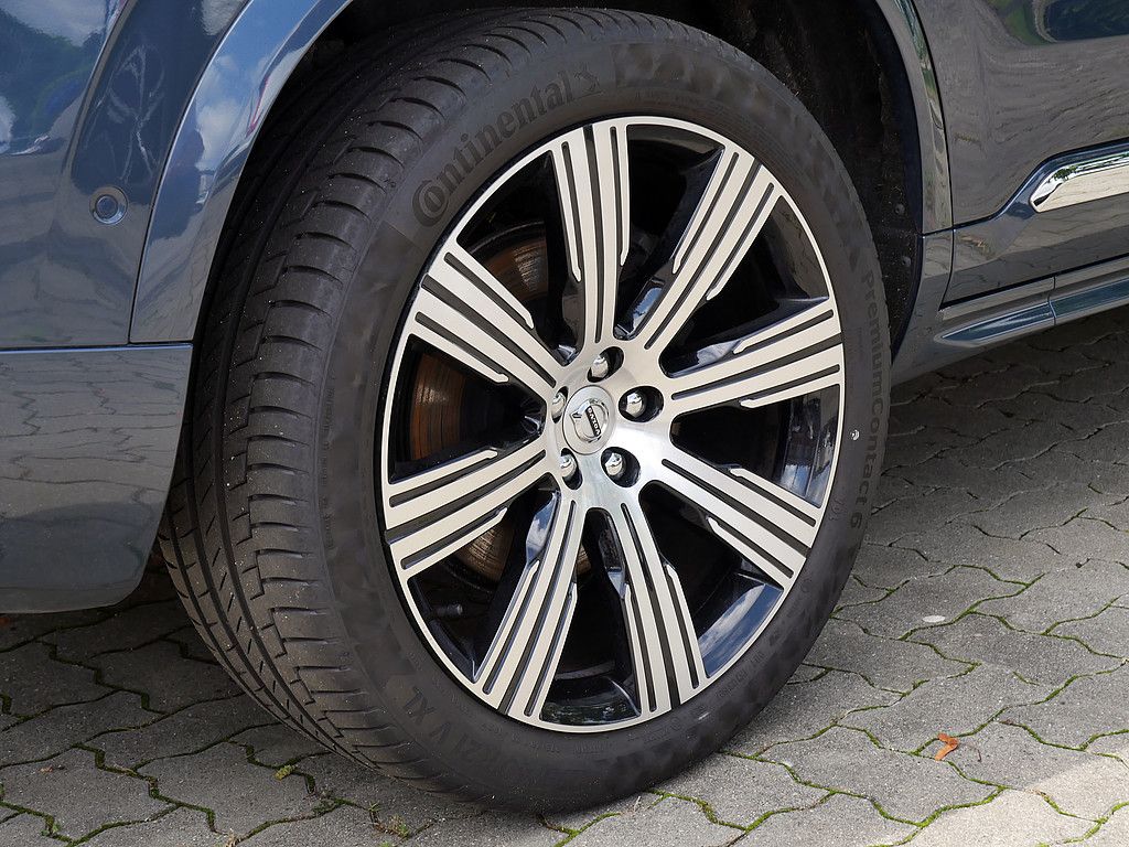Volvo XC90 B5 AWD Plus Bright LUFTFEDERUNG 360° PANO