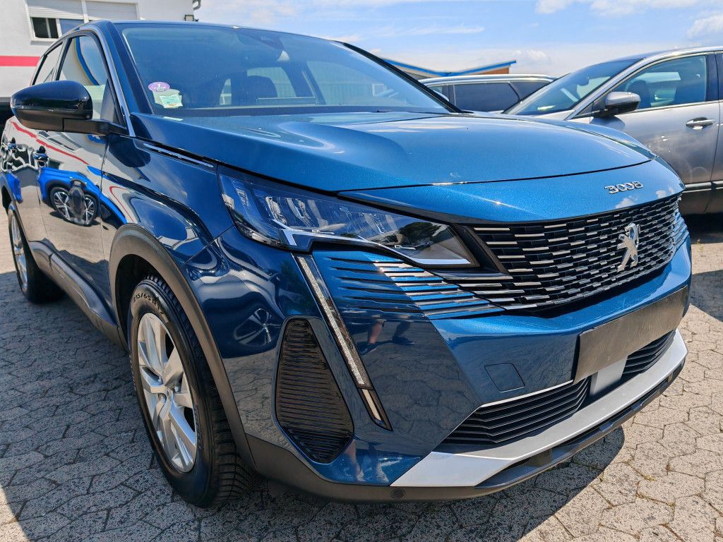 Peugeot 3008 PureTech 130 EAT8 - Samsaru's Car Outlet