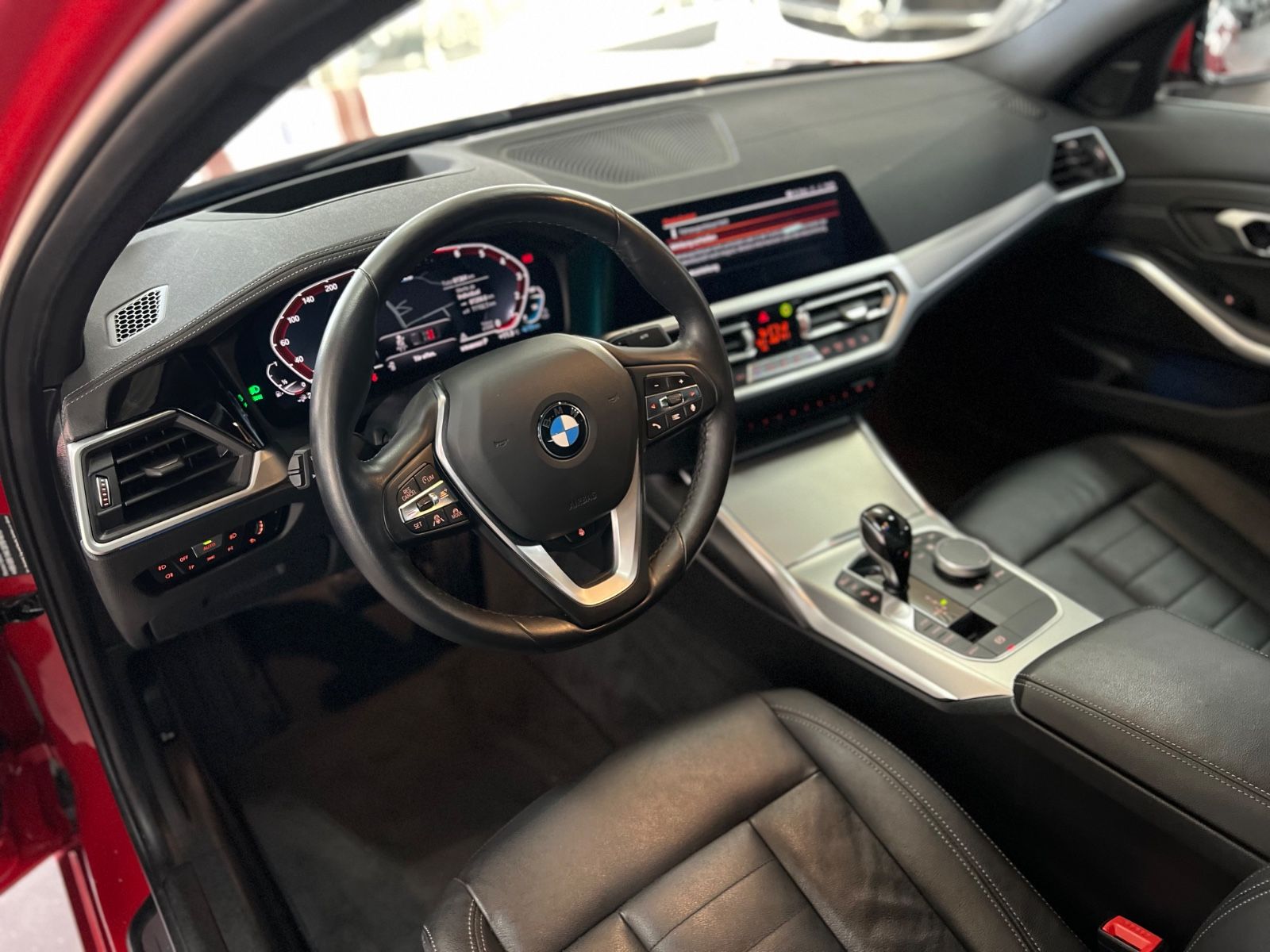 BMW 330 e Lim. Luxury Line 3D+HuD+Laser+Dashcam uvm.