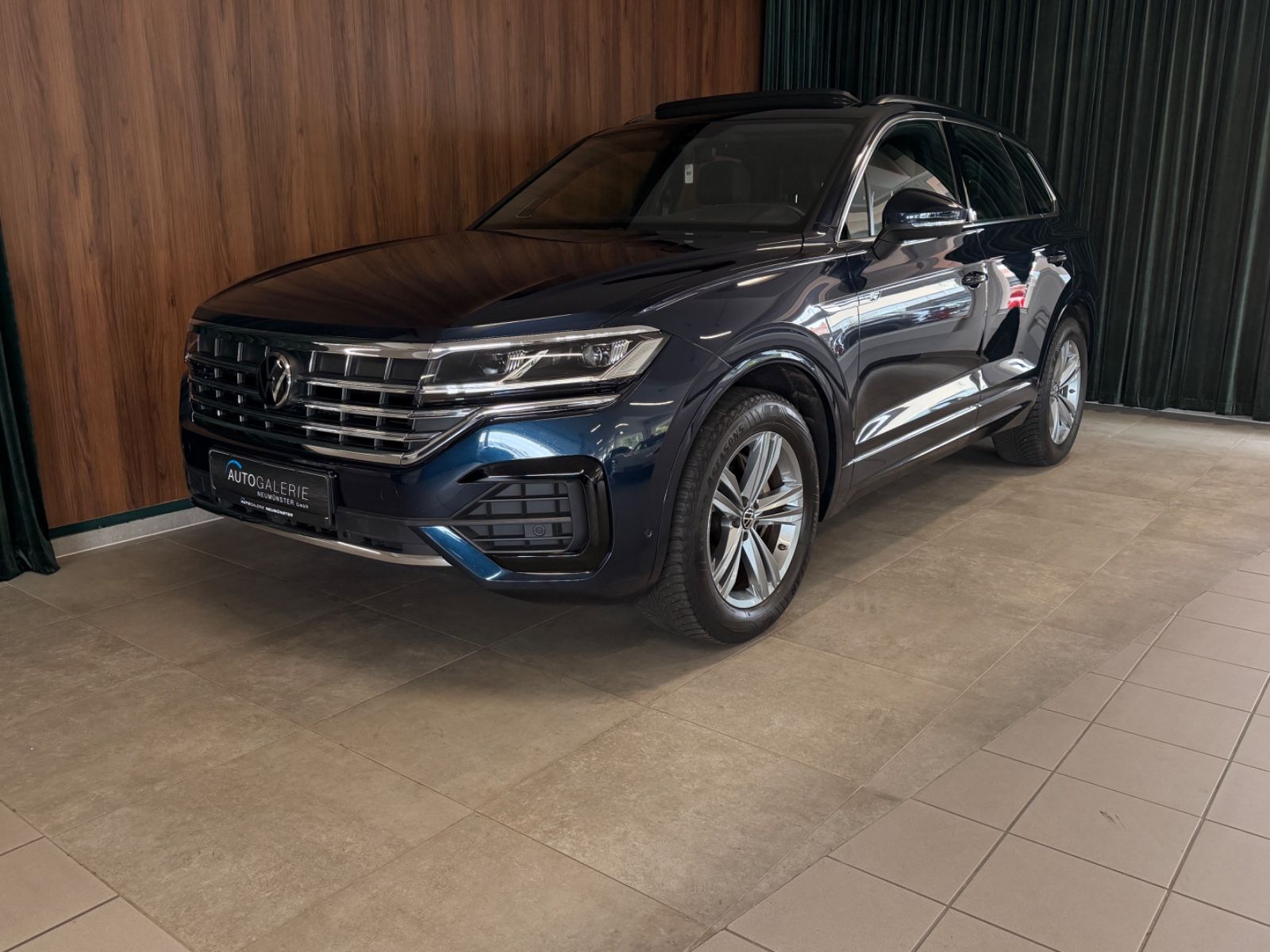 Volkswagen Touareg 3.0 TDI R-Line 4Motion°LED°Pano°Voll°360