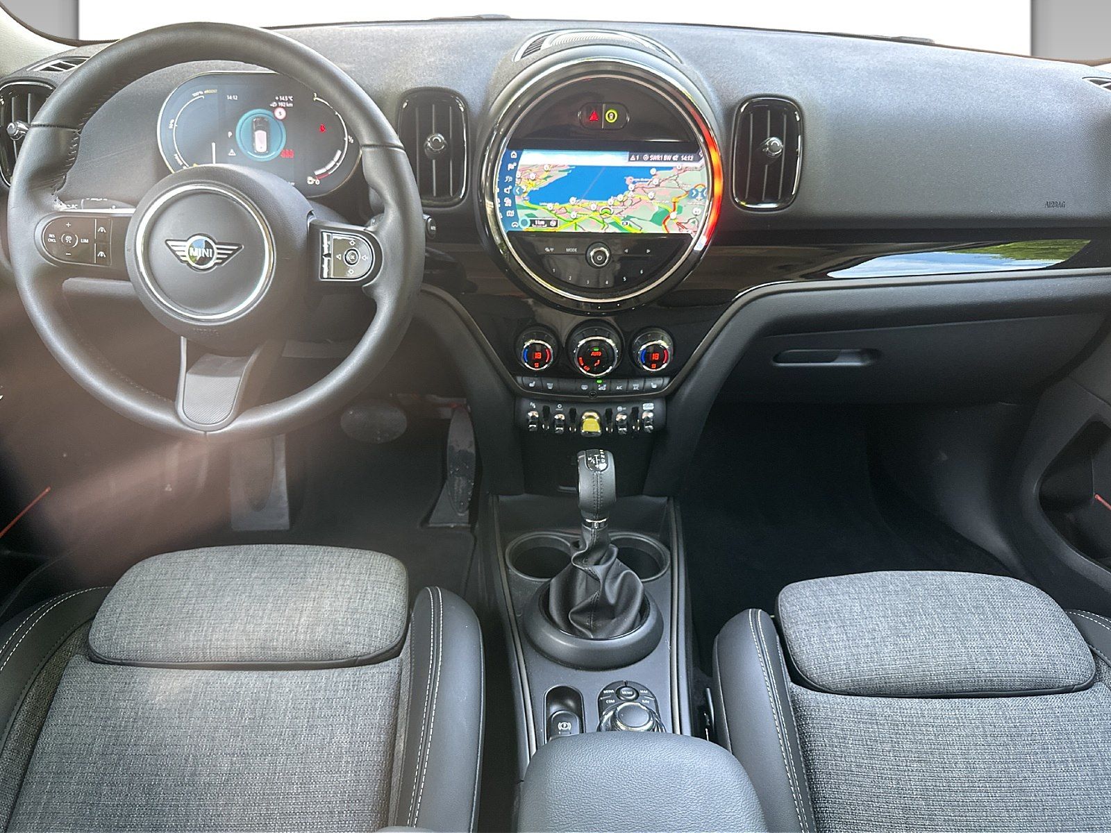 MINI Cooper SE ALL4 Countryman - Samsaru's Car Outlet