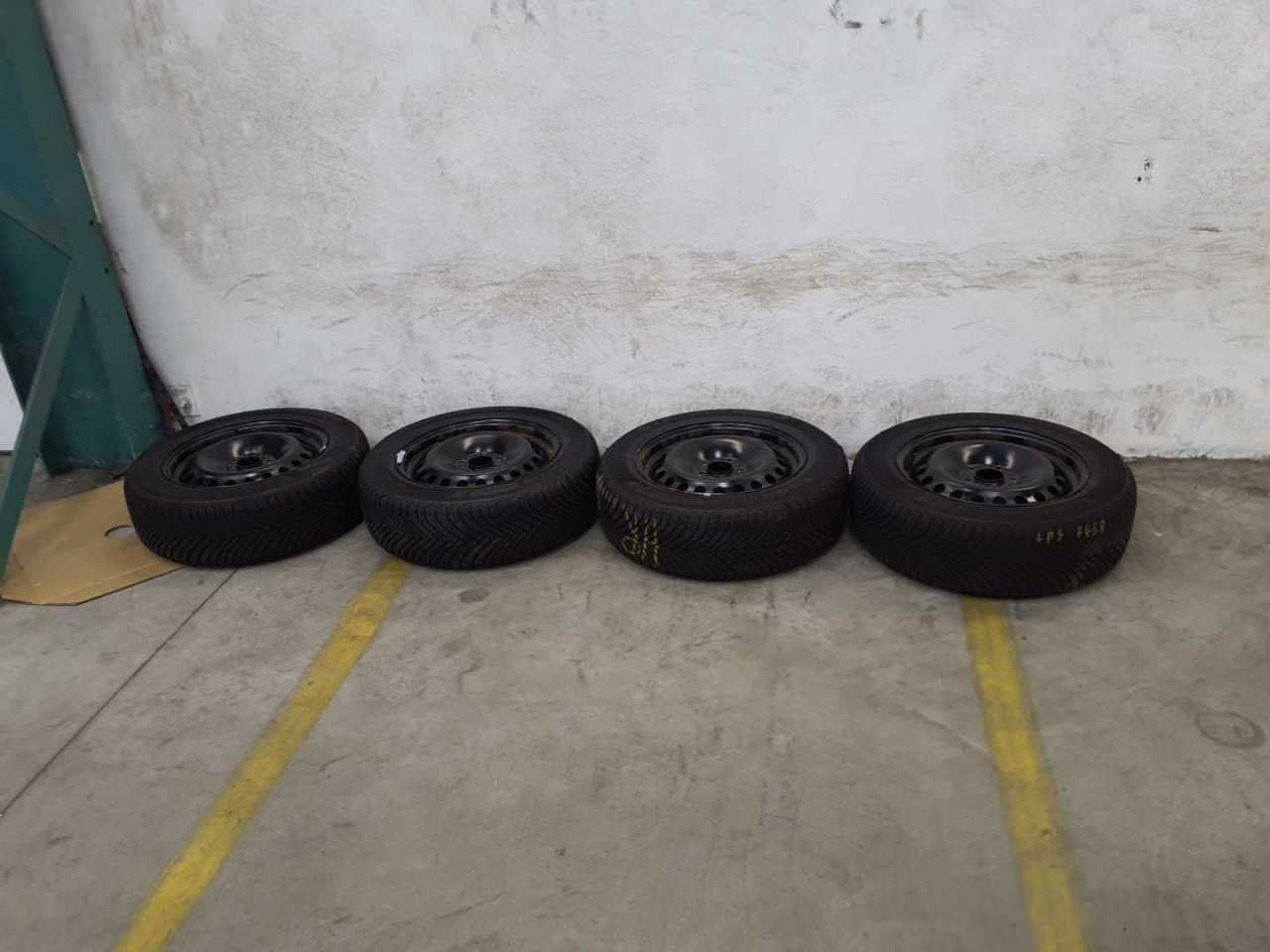 Ford Focus 2.0 EcoBlue Cool&Connect - Samsaru's Car Outlet