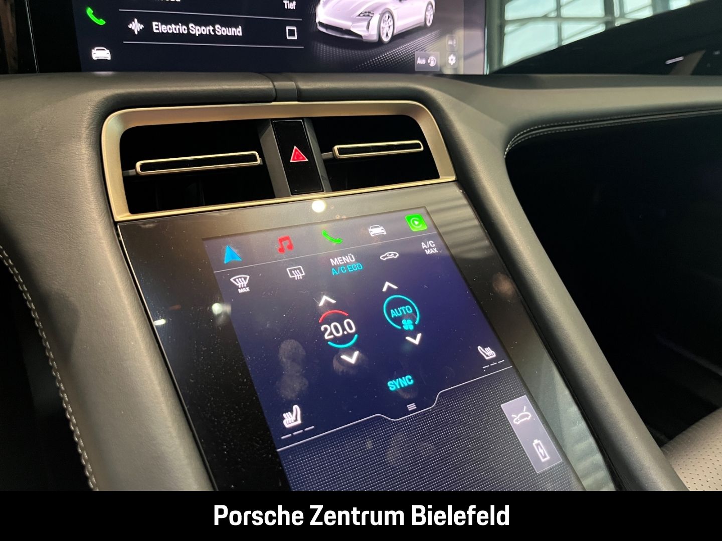 Porsche Taycan 4S Cross Turismo Panorama Luftfederung