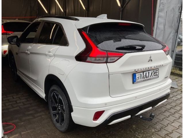 Mitsubishi Eclipse Cross Plus Select Black Hybrid 4WD 2.4 M