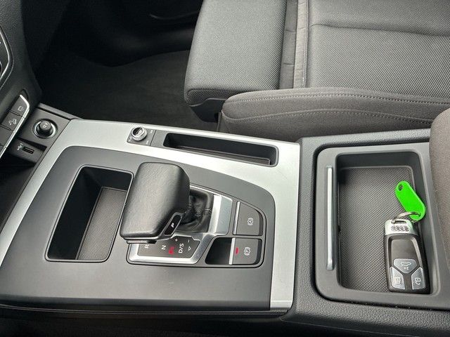 Audi Q5 PHEV 50 TFSI e quattro S line NAVI+SHZ+LED+PD