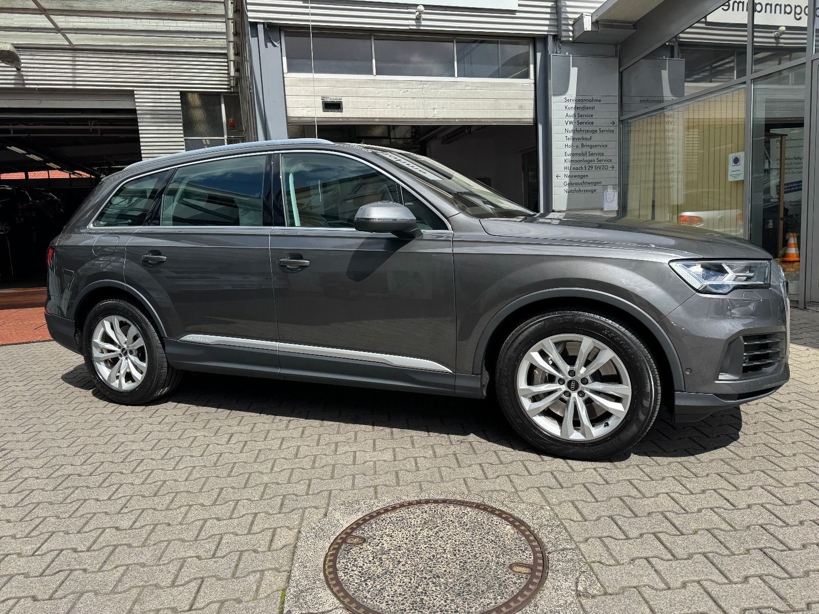 Audi Q7 55 TFSI e quattro Plug-In-Hybrid-AHK-Luftfede