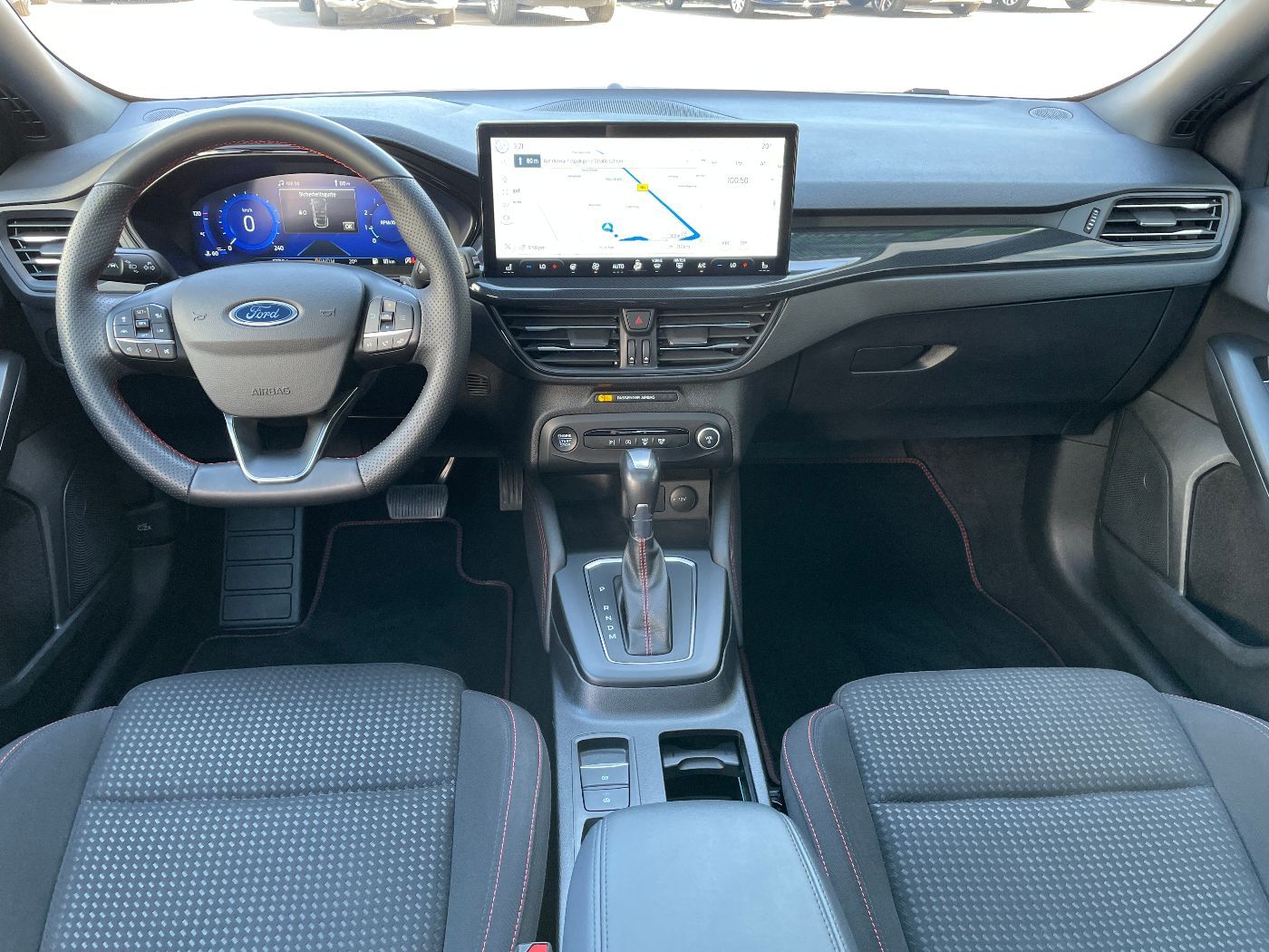 Ford Focus Turnier ST-Line X el. SHD Glas Navi Kamera