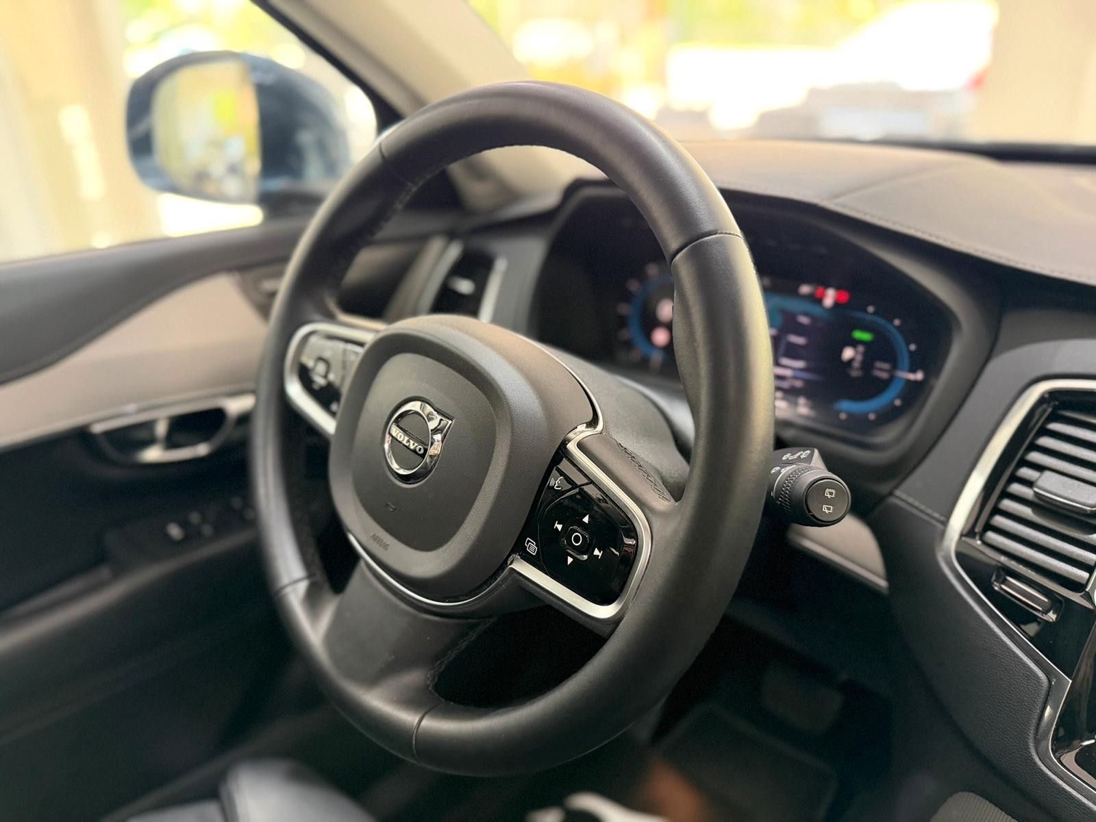 Volvo XC90 T8 Plus Bright Hybrid AWD Pano.|AHK|7 Sitze