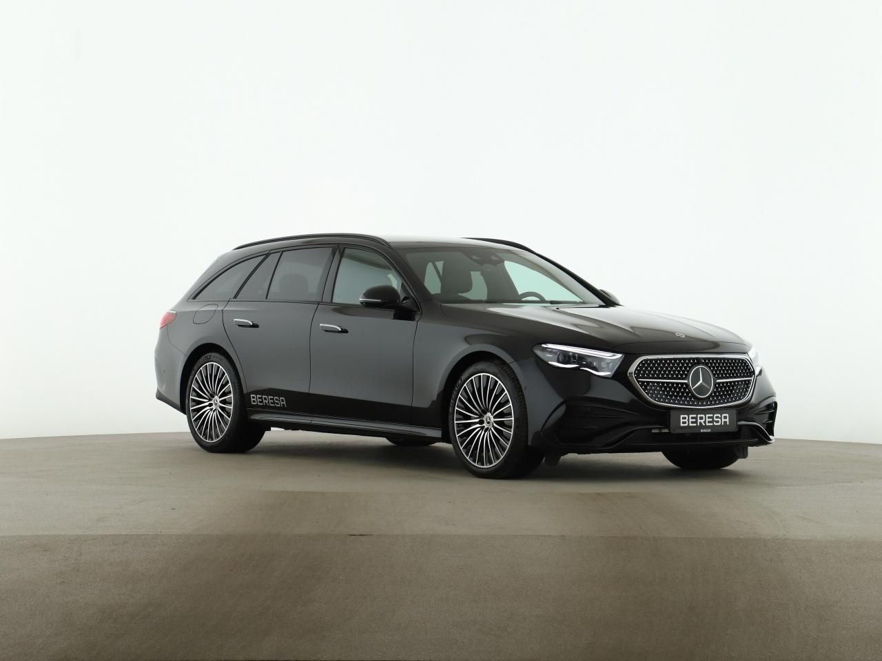 Mercedes-Benz E 450 d 4M T AMG Digital Light Night Burmester