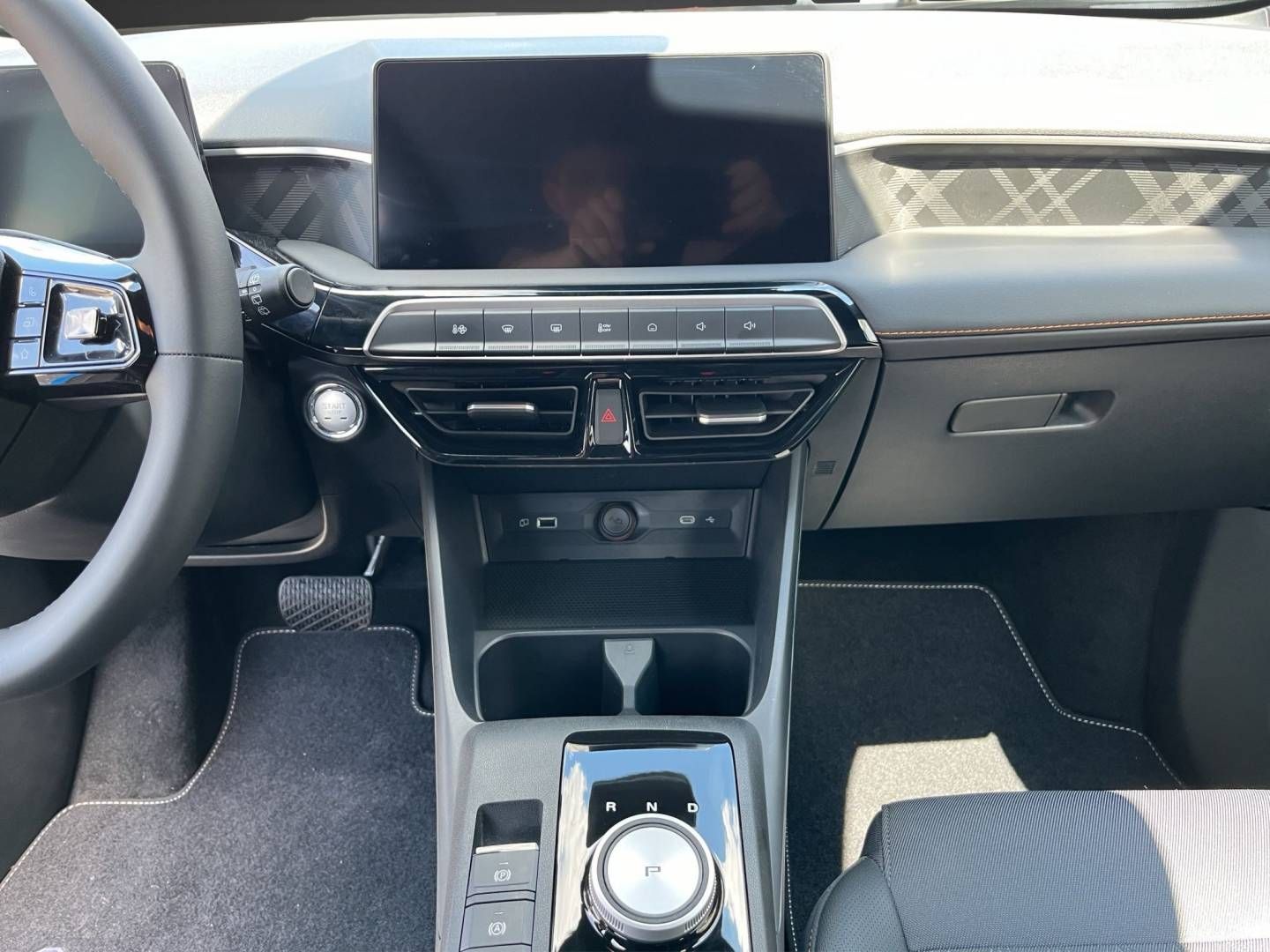 MG3 Hybrid+ Luxury *ACC*SHZ*360°KAMERA*