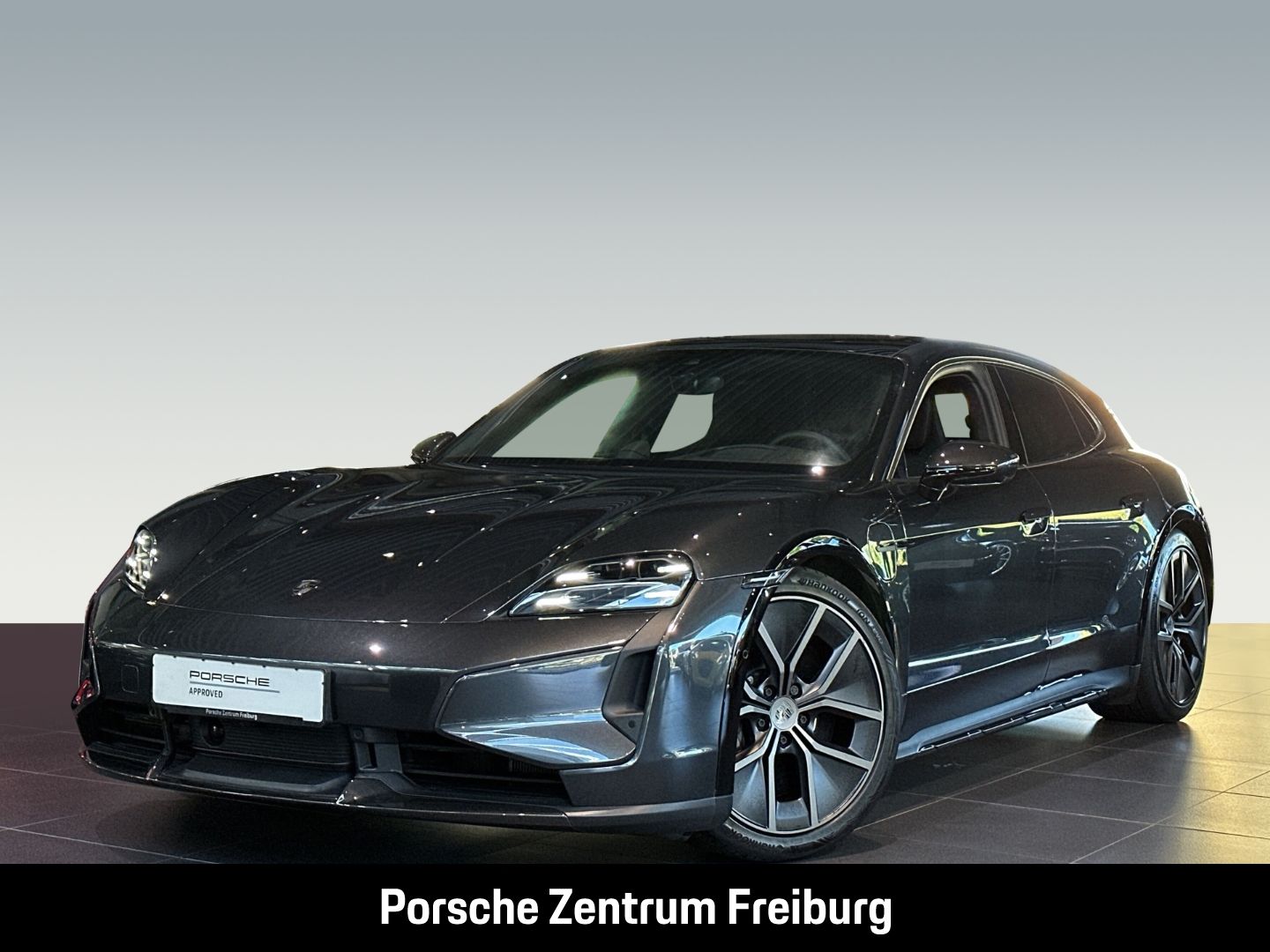 Porsche Taycan Turbo S Cross Turismo Burmester InnoDrive