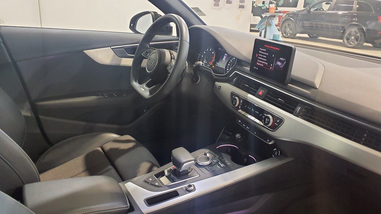 Audi A4 Avant 40 g-tron S-Line - Samsaru's Car Outlet