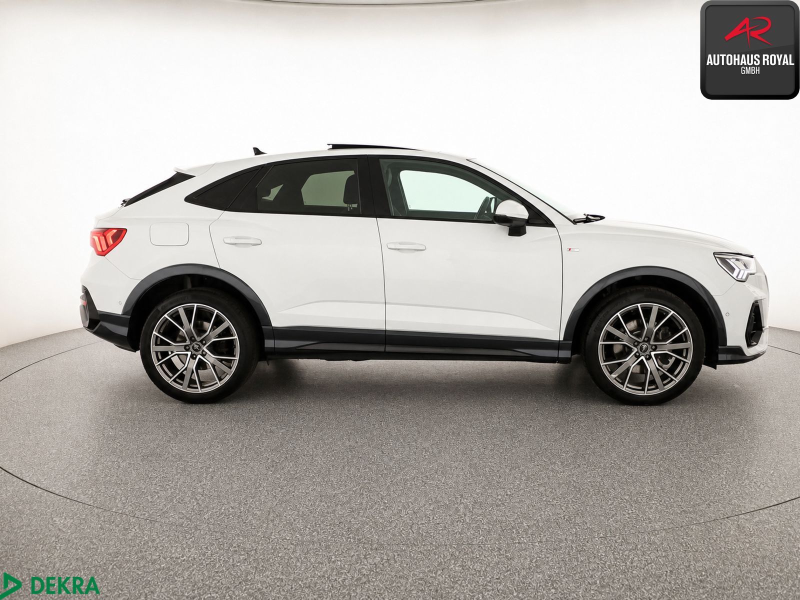 Audi Q3 Sportback 45 TFSI qu S LINE MATRIX,SONOS,ACC