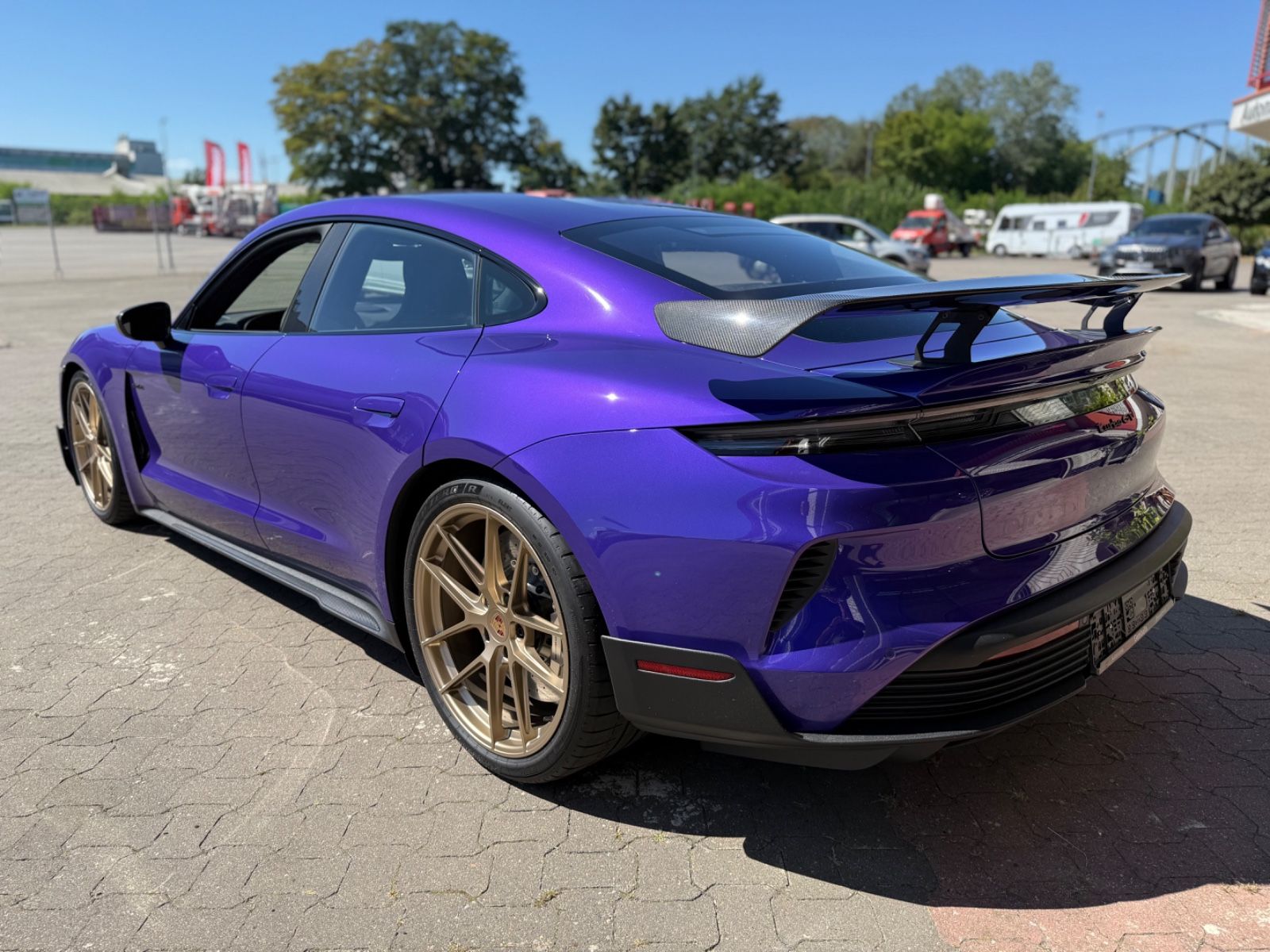 Porsche TAYCAN TURBO GT MIT WEISSACH PAKET