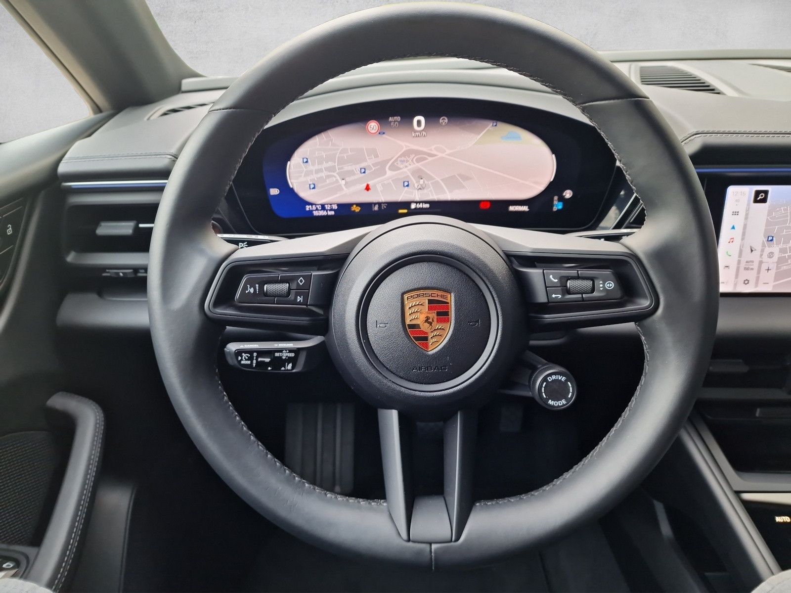 Porsche Macan 4 - Samsaru's Car Outlet