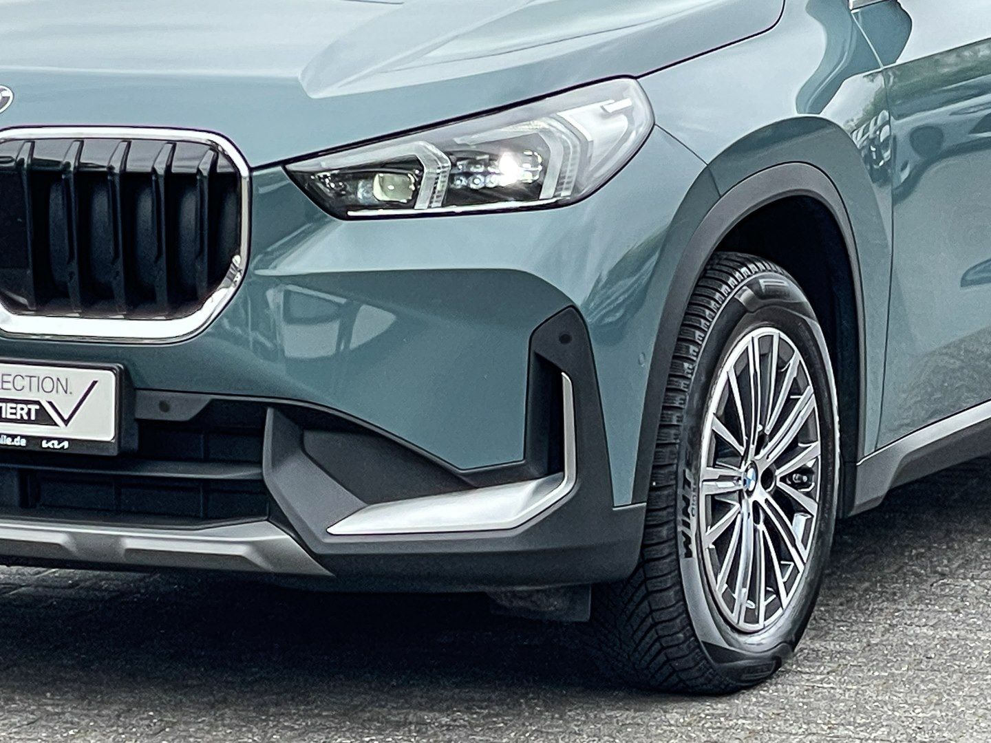 BMW X1 xDrive20d - Samsaru's Car Outlet