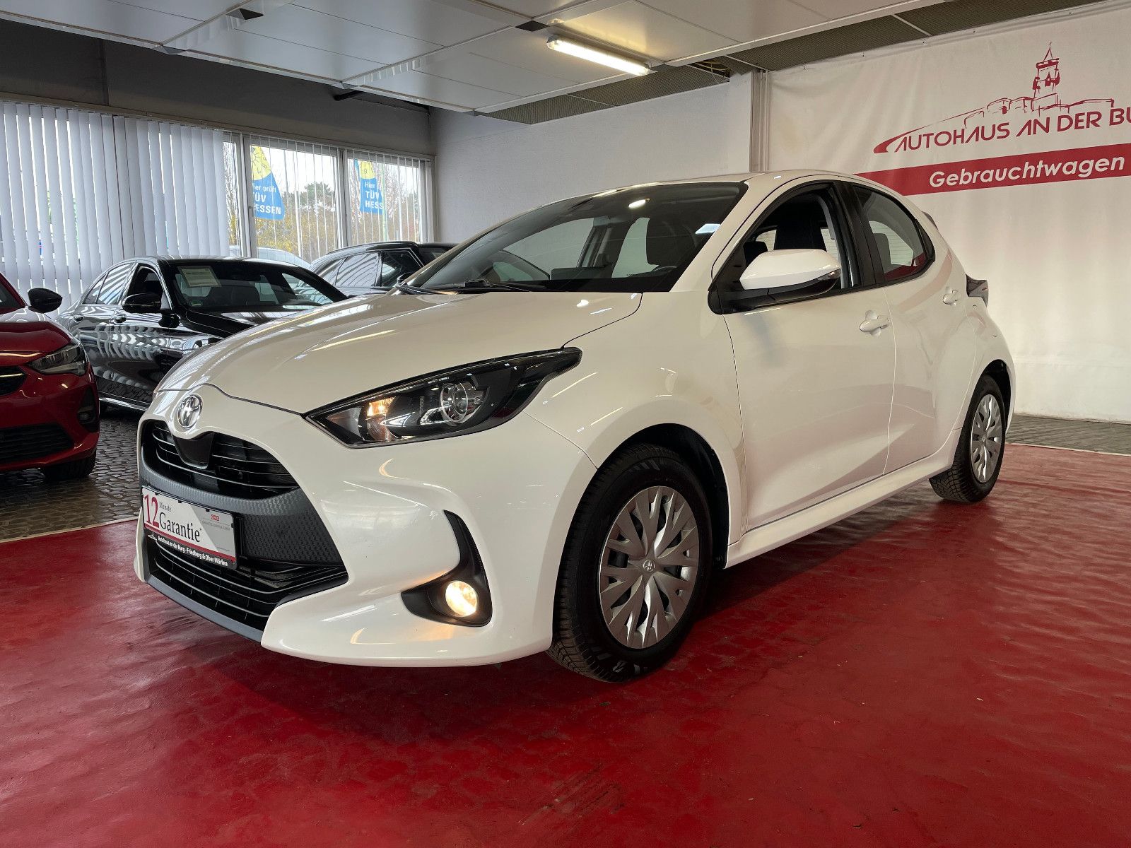 Toyota Yaris Comfort - Samsaru's Car Outlet