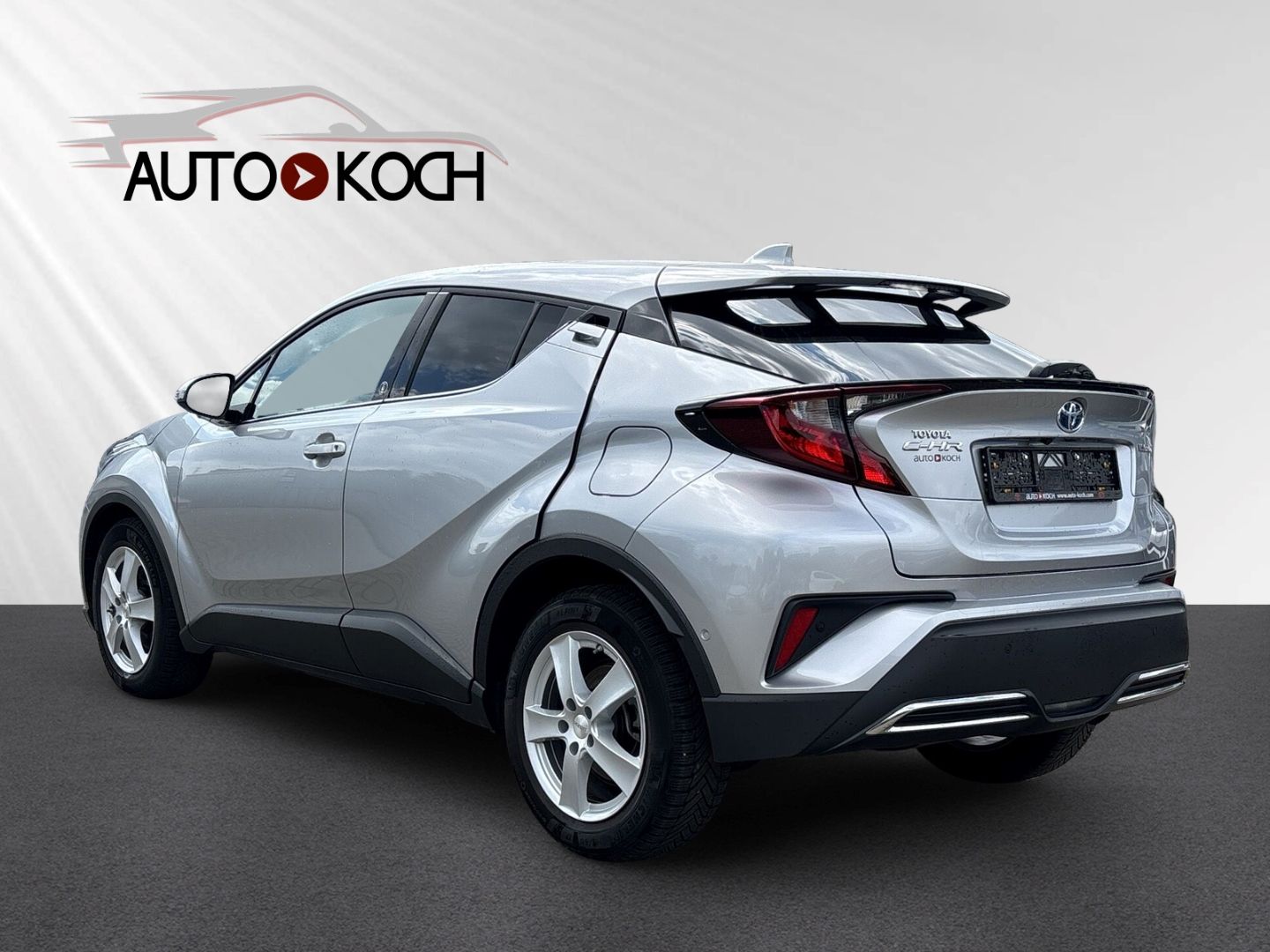 Toyota C-HR Hybrid Team D 2.0 - Samsaru's Car Outlet