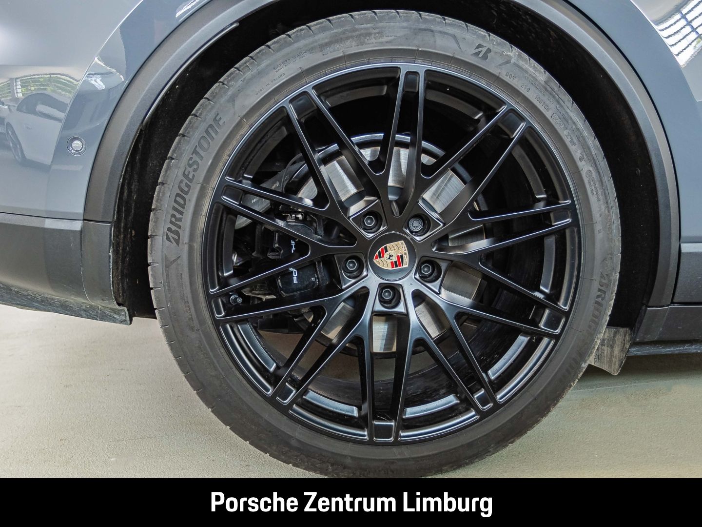 Porsche Macan 4S BOSE Luftfederung Panoramadach LED