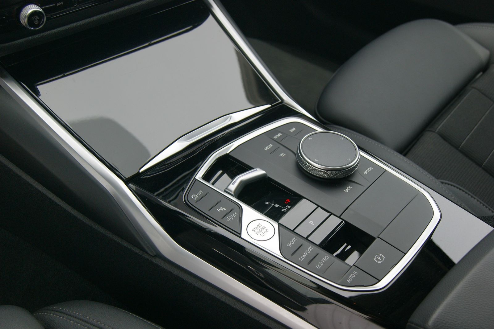 BMW 320i TOUR SPORT - Samsaru's Car Outlet