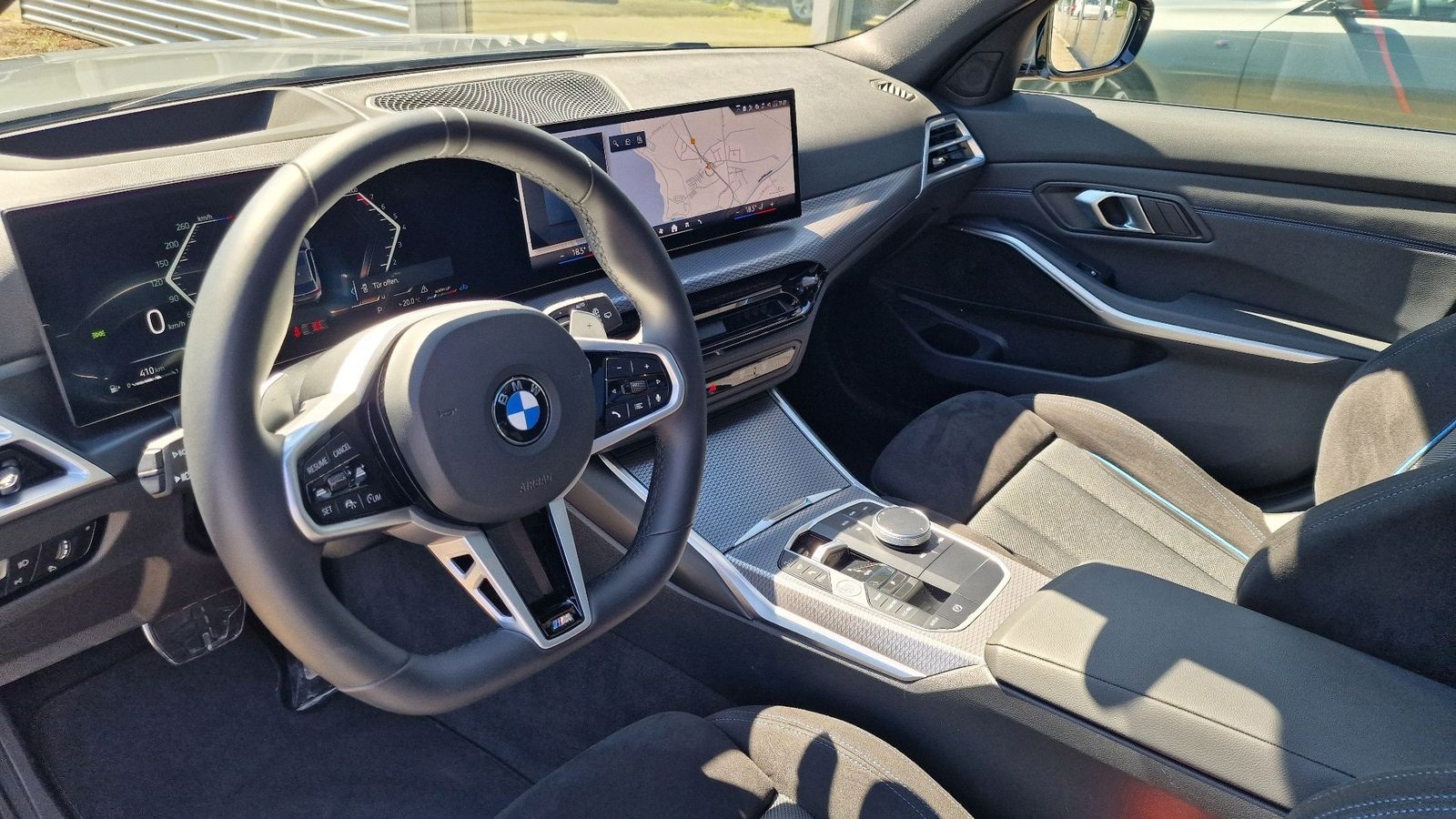 BMW 330i xDrive M Sportpaket Head-Up HiFi DAB LED