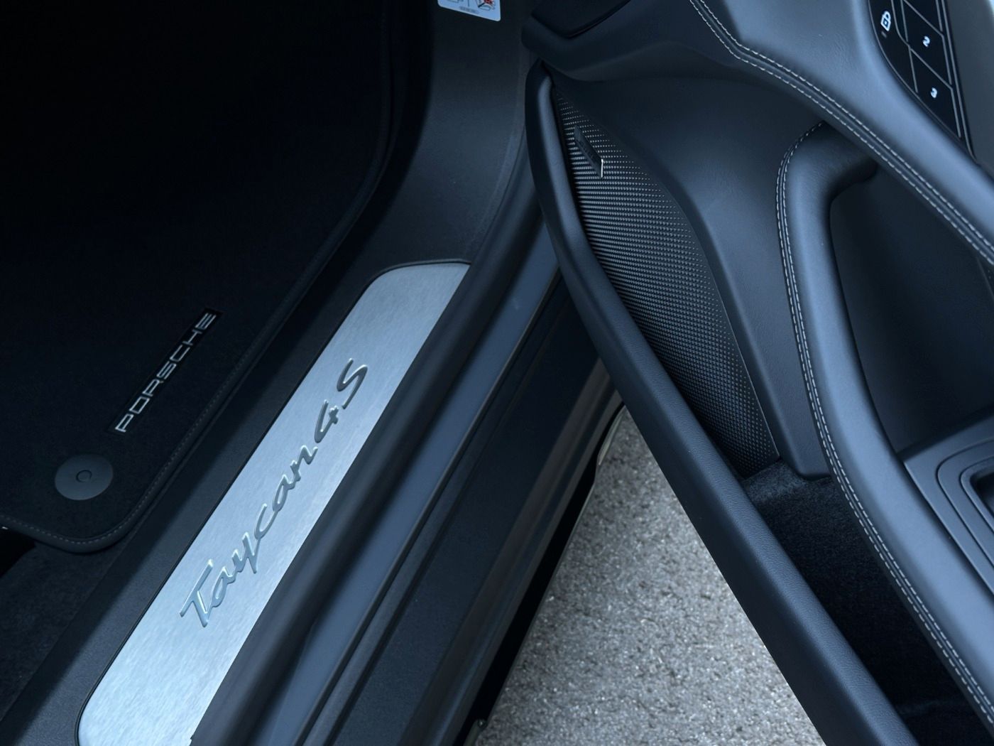 Porsche Taycan 4S Cross Turismo BOSE 360° Soft-Close