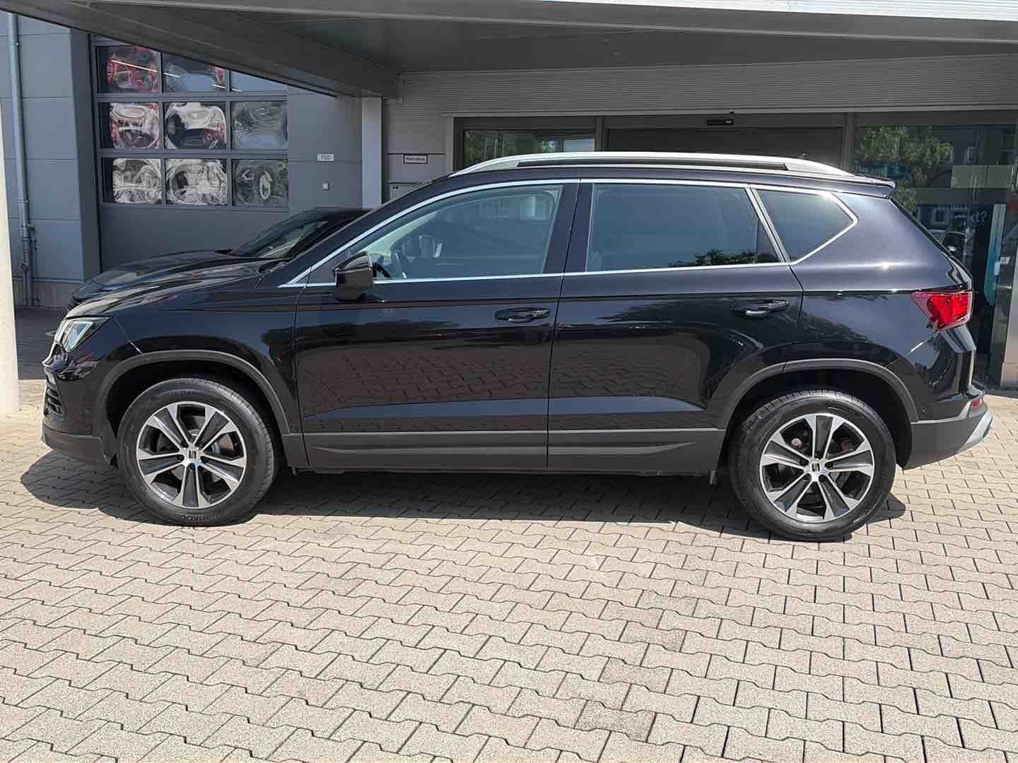 Seat Ateca 2.0 TDI Style Edition Navi LED Kamera AHK