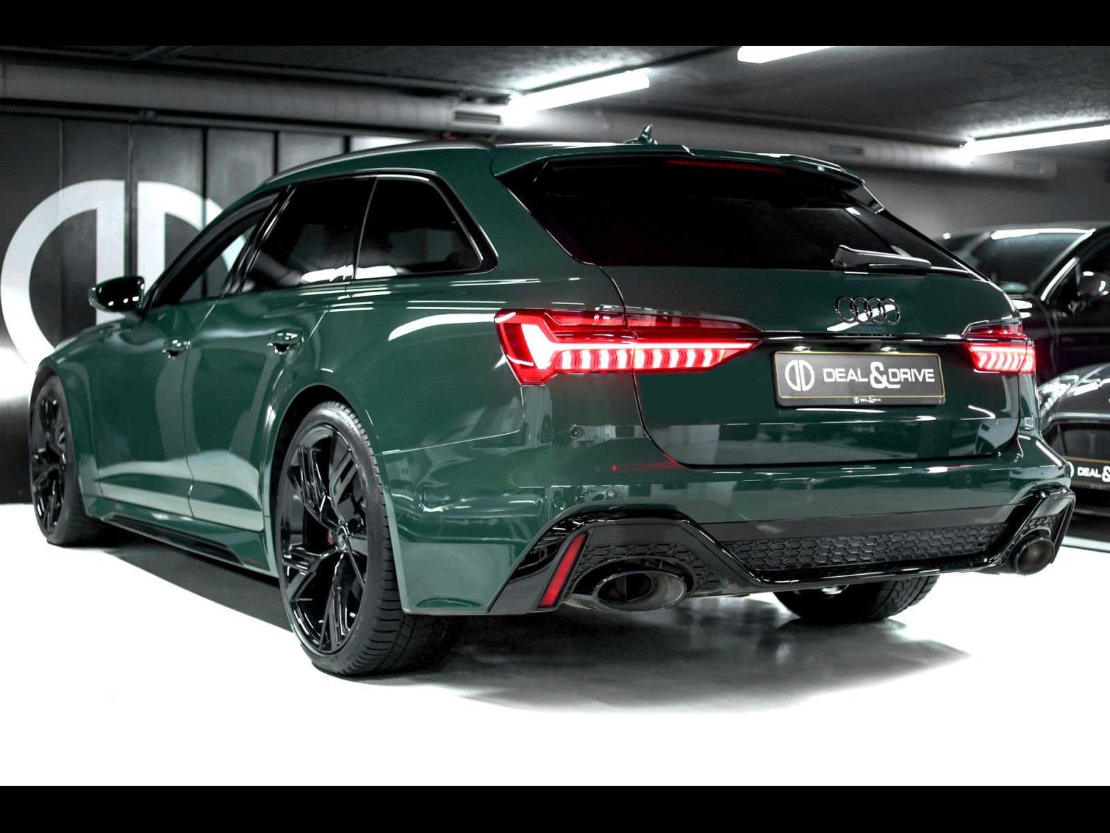 Audi RS6 AVANT PERFORMANCE°INDIVIDUAL GOODWOOD GREEN