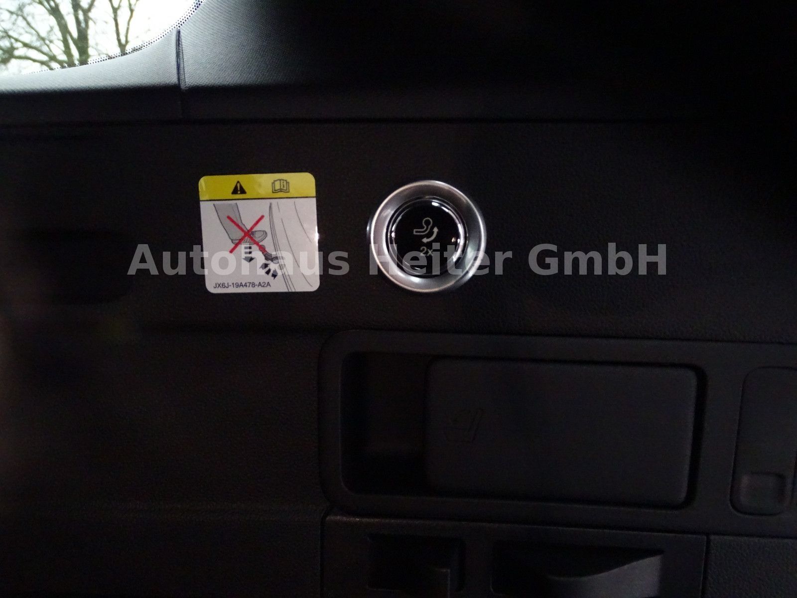 Ford Focus Aut. Turnier ST-Line X / AHK+SYNC4+B&O+ACC
