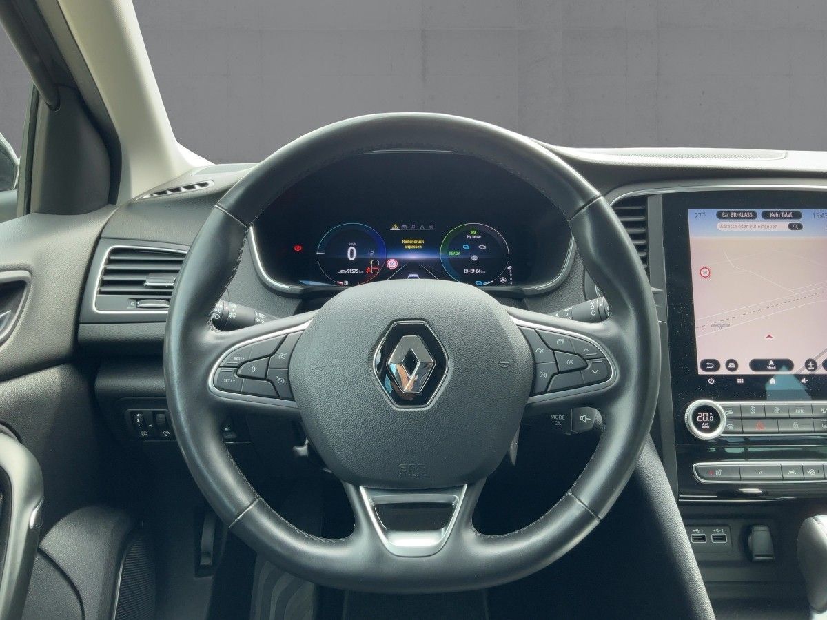 Renault Megane Grandtour 1.6 e-Tech - Samsaru's Car Outlet