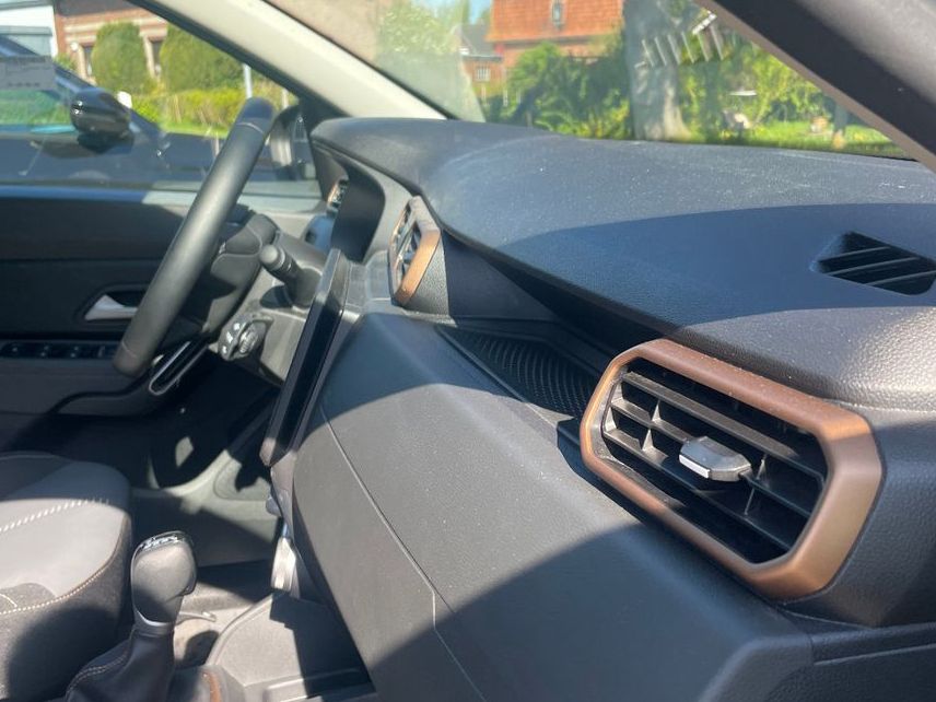 Dacia Duster TCE 150 EDC 2WD Extreme - Samsaru's Car Outlet