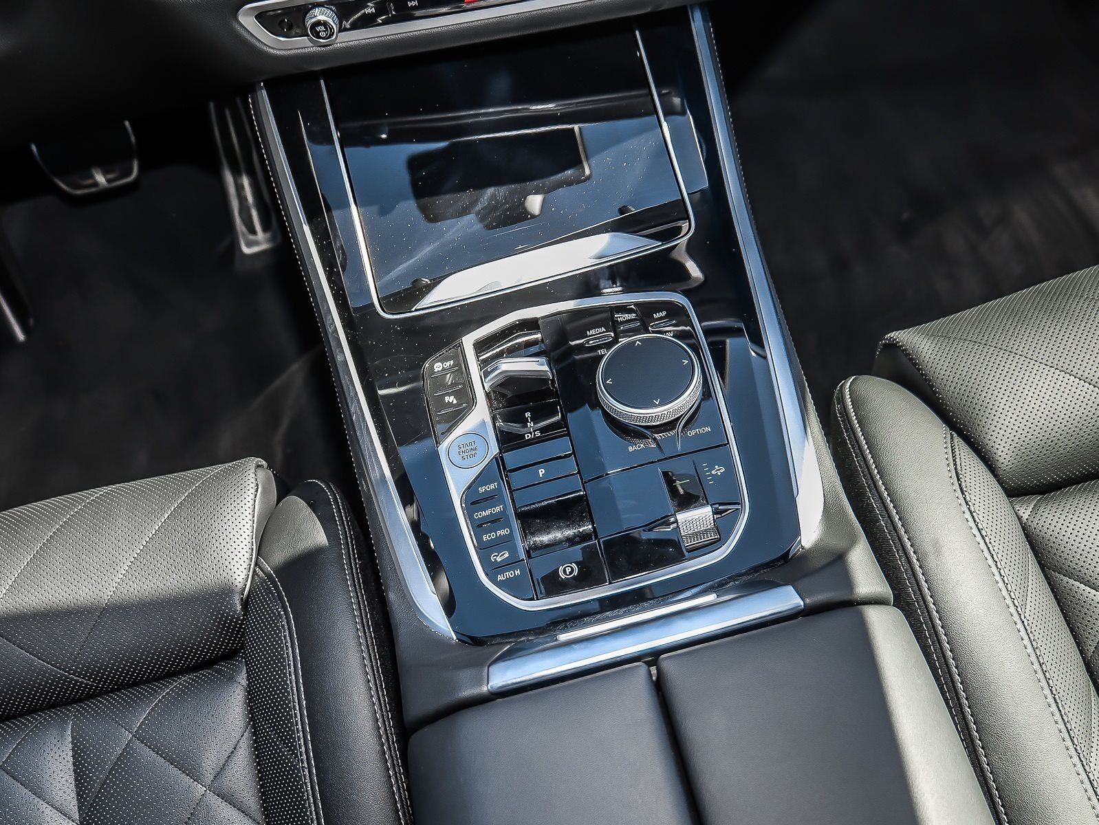 BMW X5 xDrive40i M SPORT PRO+ACC+PANO SKY L+360°+HAR