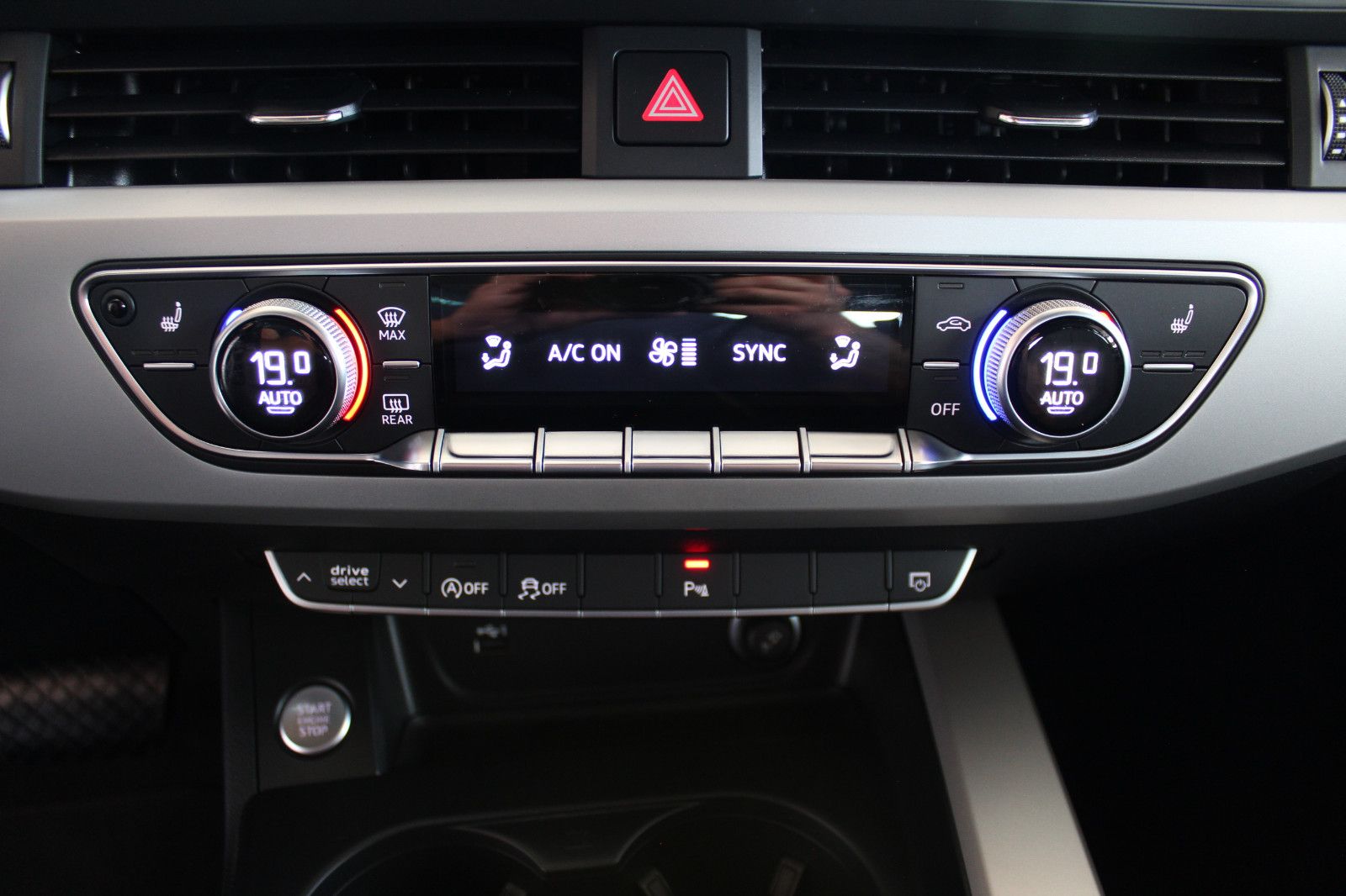 Audi A4 Avant 40 TDI S tronic - Samsaru's Car Outlet