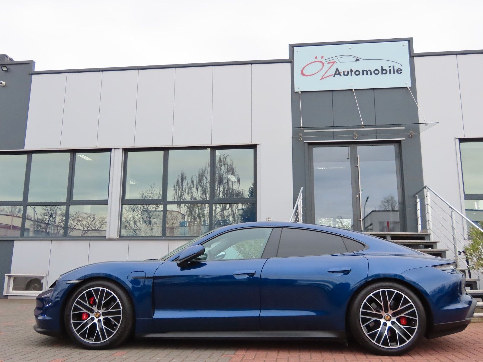 Porsche Taycan 4 S Motorsound Sport Chrono Kit