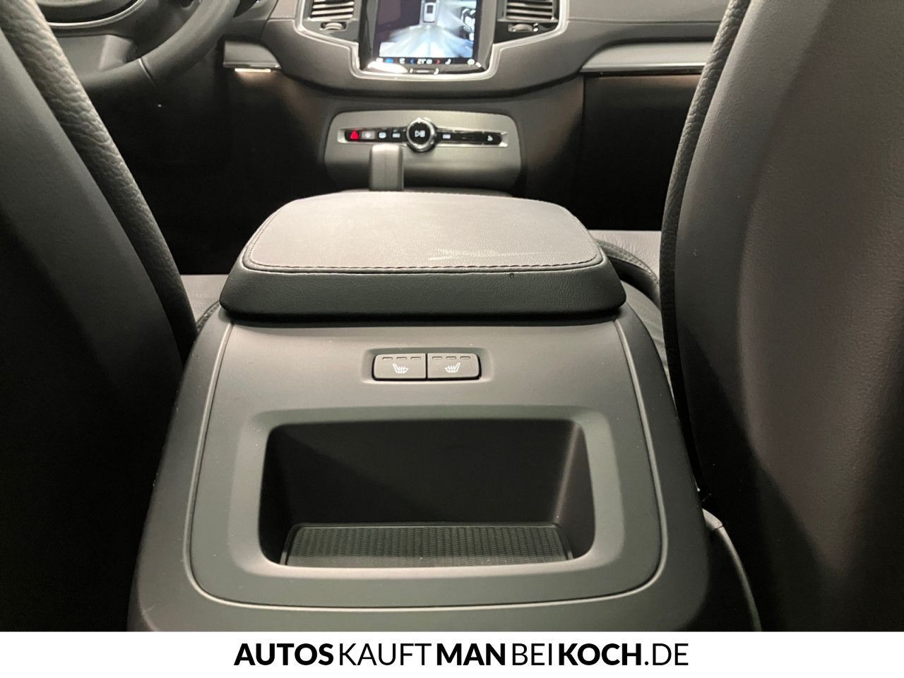 Volvo XC90 B5D AWD Plus Bright PANO H/K STHz 360°H/K