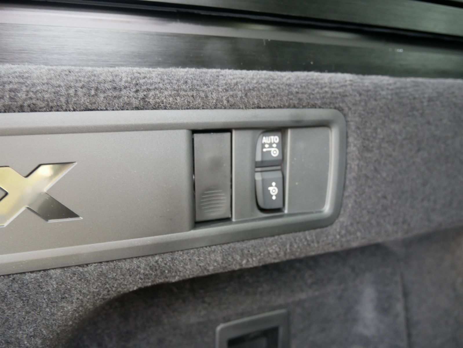 BMW X5 xDrive40d M Sport AHK ACC PANO 360° HuD DAB