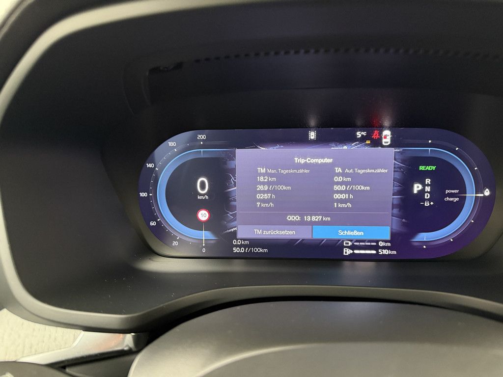 Volvo V60 T8 Ultra Dark Plug-In Hybrid AWD PANO 360°