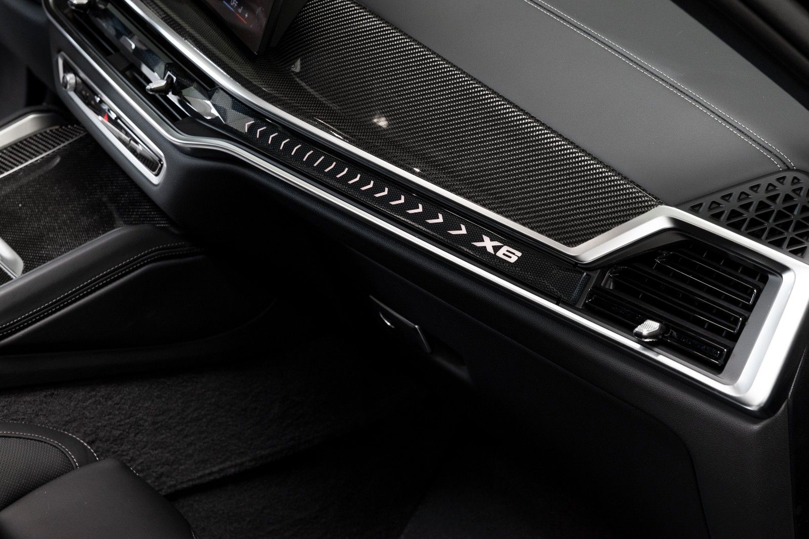 BMW X6 40d*MSPORT*22"*LED*PANO*CARBON*AHK