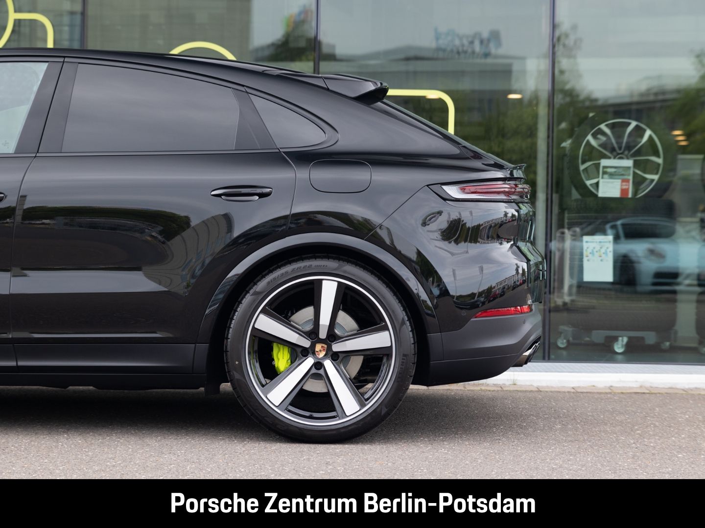 Porsche Cayenne E-Hybrid Coupe BOSE Sportabgasanlage LED