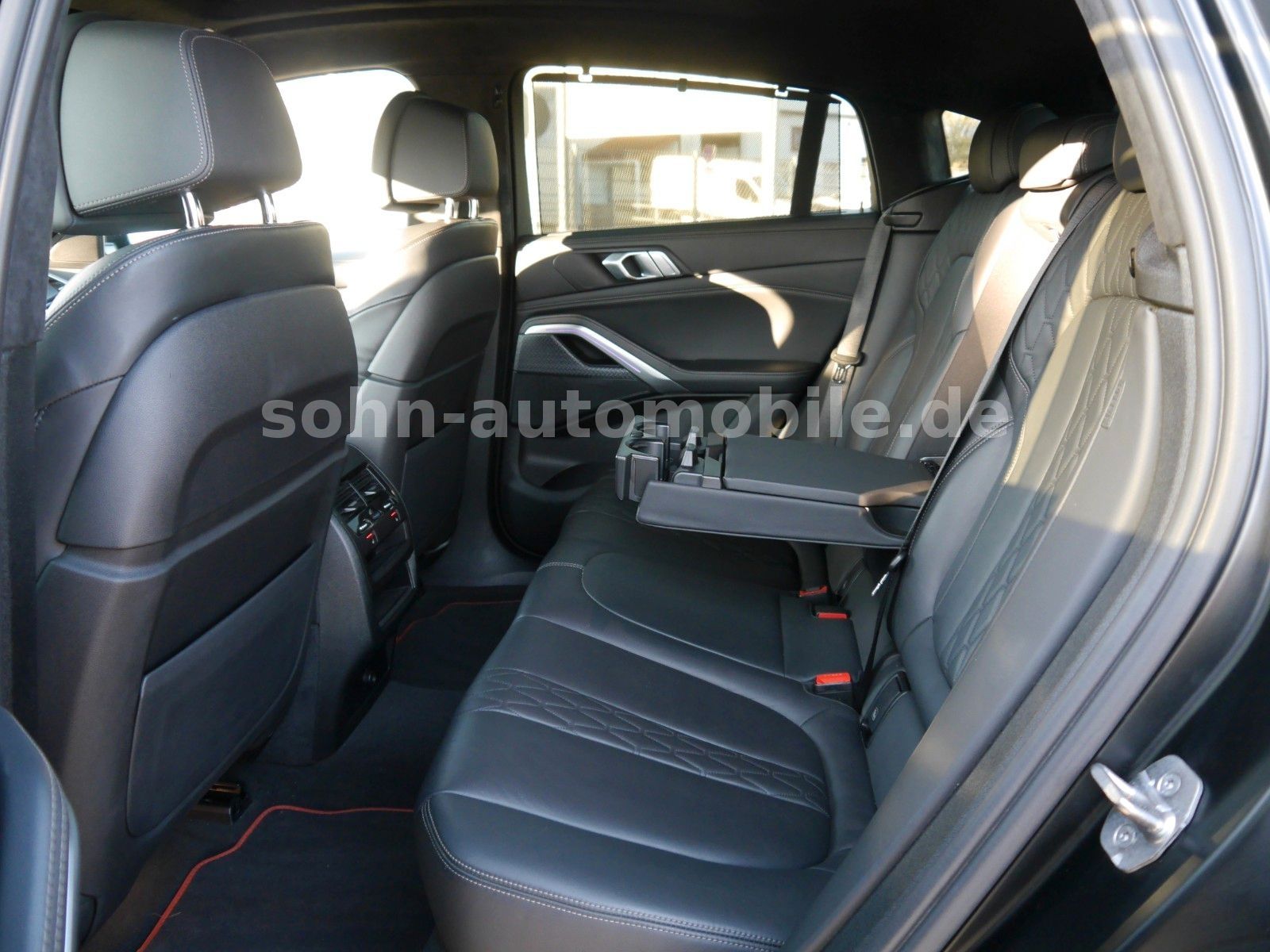 BMW X6 xDrive 40d M-Sport Edition Black - Samsaru's Car Outlet